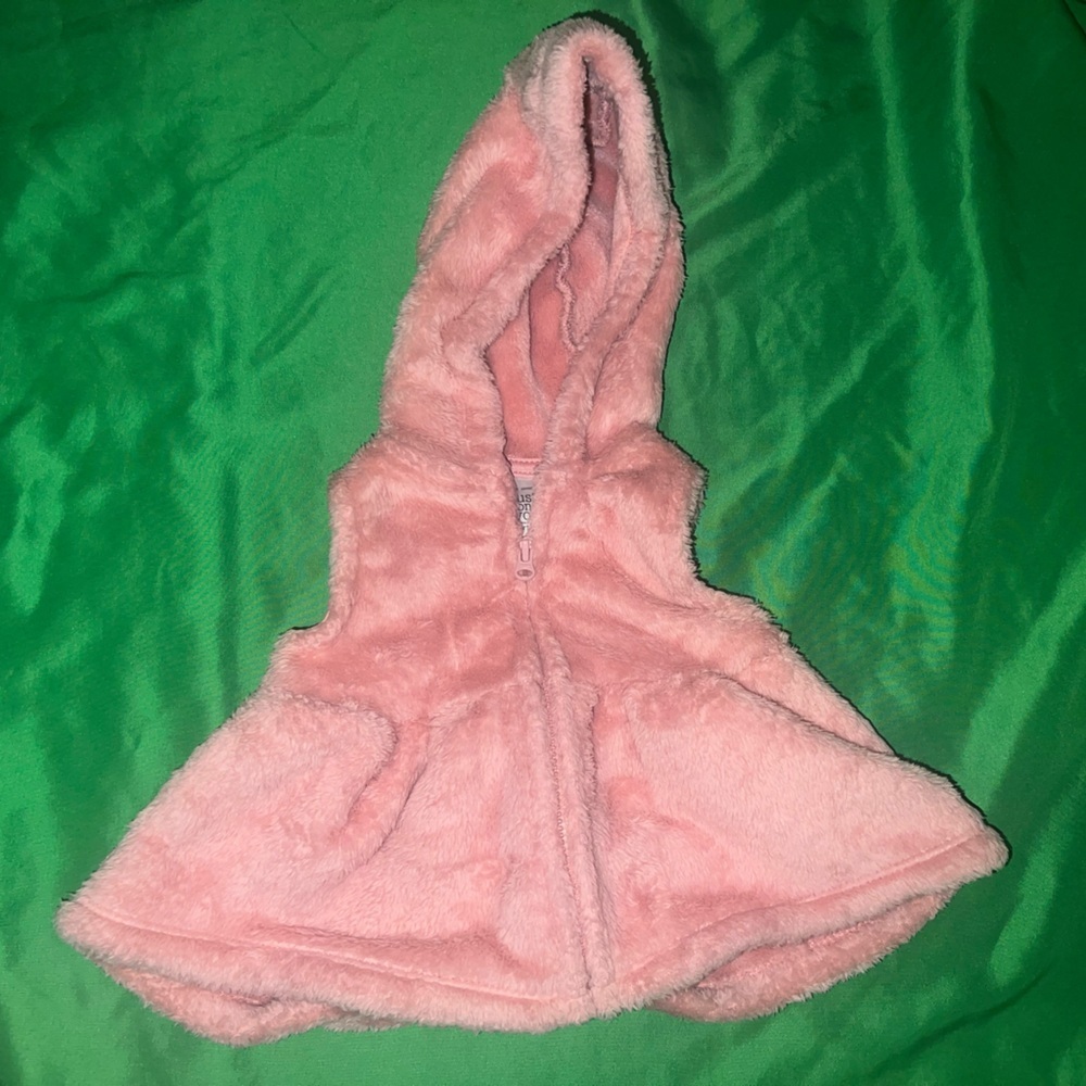 Carter's Soft Pink Hooded Vest size 3 Months